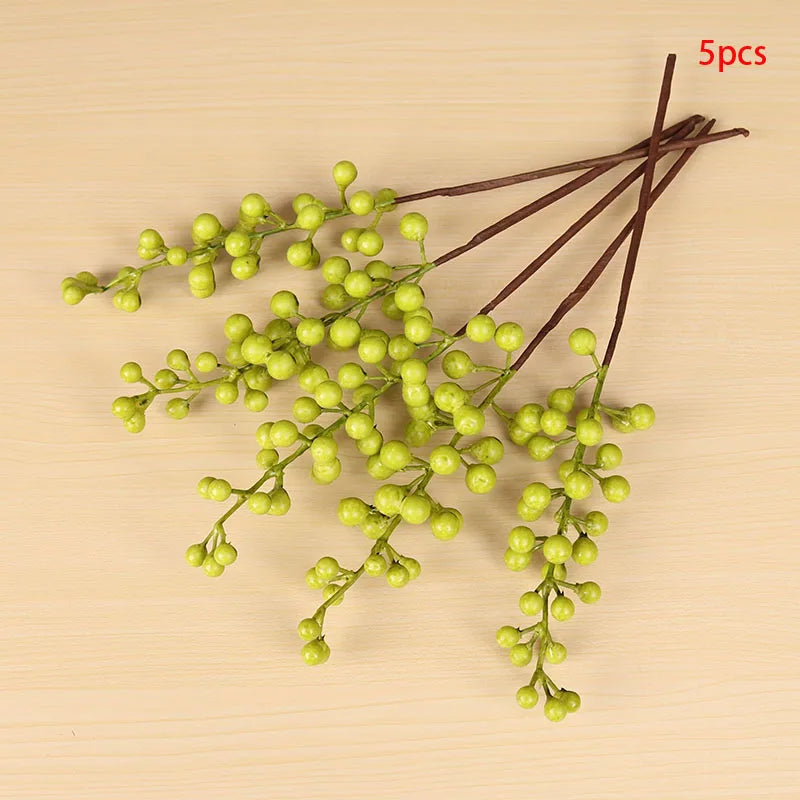 Artificial Berries Branch Plastic Fake Flowers leaf Decorative Berry PE Red Berries Plant for New Year Christmas decoration 2023