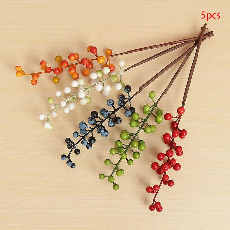 Artificial Berries Branch Plastic Fake Flowers leaf Decorative Berry PE Red Berries Plant for New Year Christmas decoration 2023