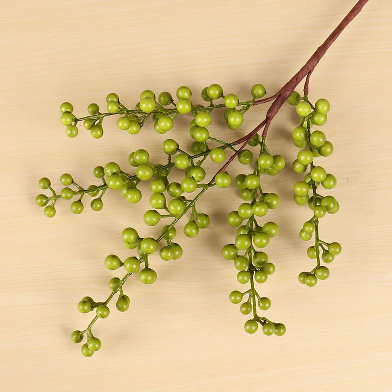 Artificial Berries Branch Plastic Fake Flowers leaf Decorative Berry PE Red Berries Plant for New Year Christmas decoration 2023