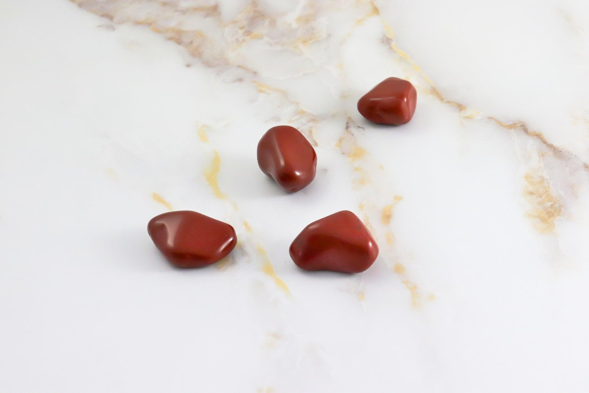 Pierre roulée en Jaspe rouge